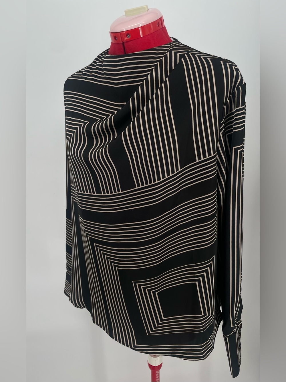 H&M Black Cream Geometric Striped Draped Front Long-sleeve Work Blouse - Picture 3 of 8
